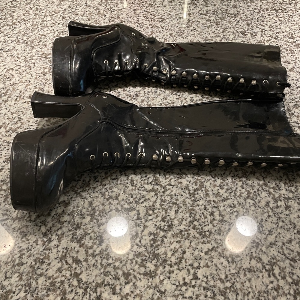 2 PAIRS OF FUN BLACK KNEE HIGH BOOTS ! - Picture 3 of 11